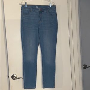 Old Navy skinny jeans